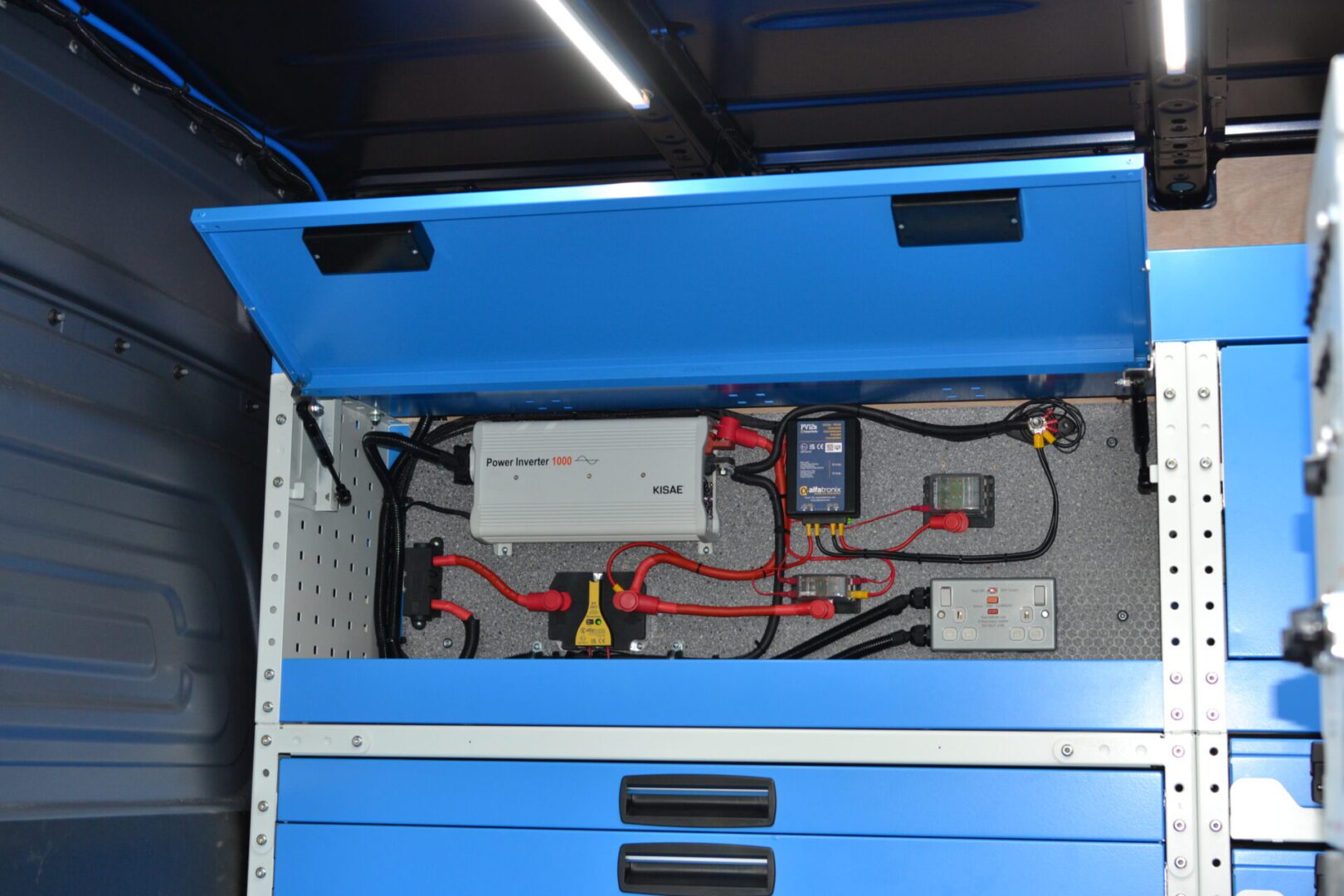Kisae 1000w inverter and supporting electrics fitted by Van Racking Solutions