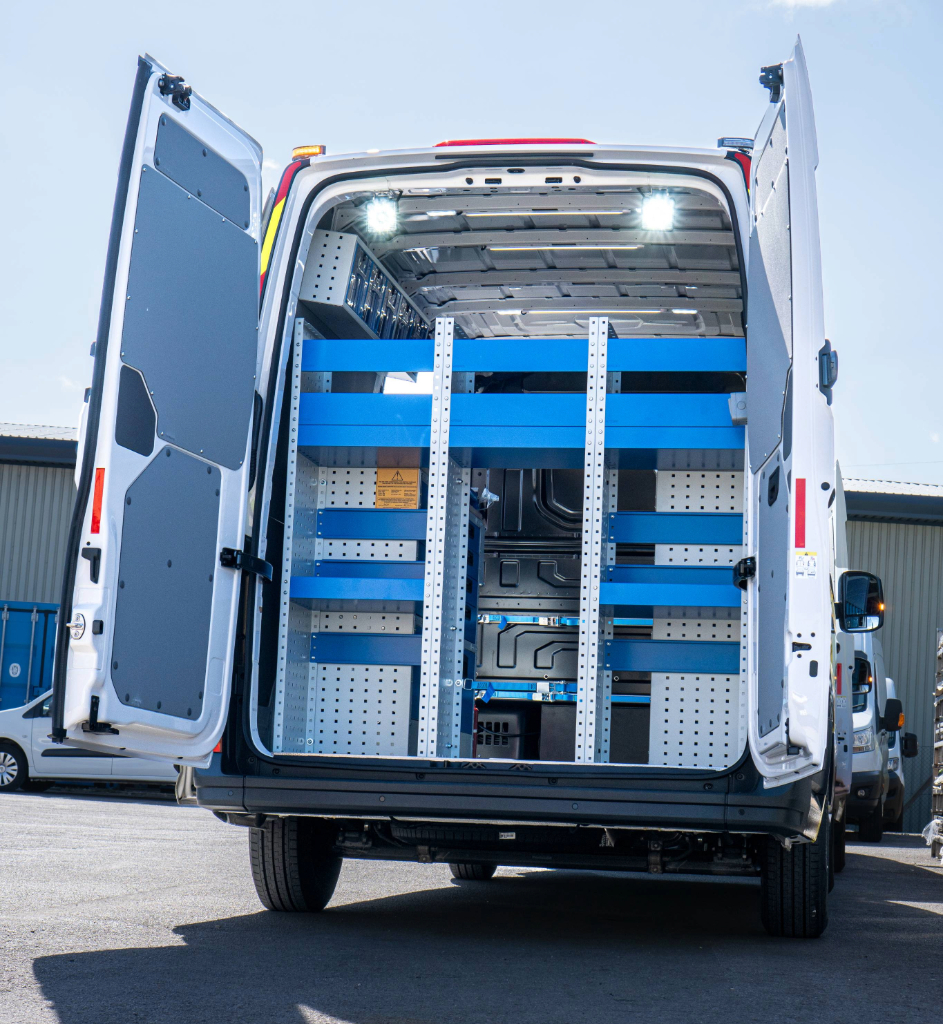 MAN rear door racking